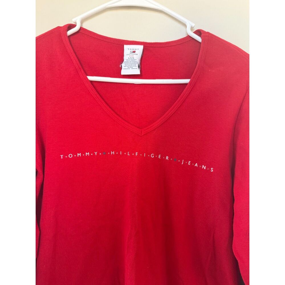 Vintage Y2K Tommy Hilfiger Red Embroidered Spellout Logo V-Neck Tee - Large
